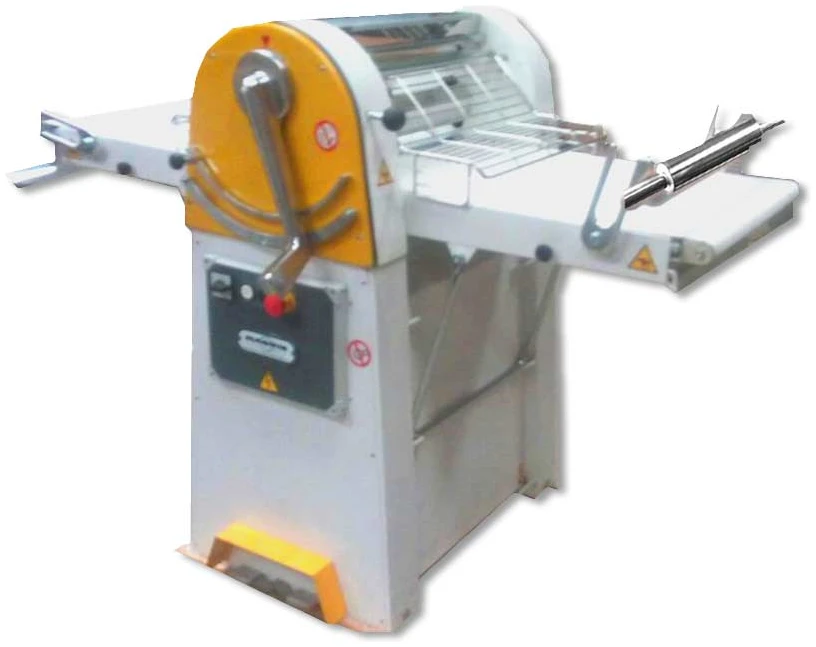 S500-LAMINADORA-ITALIANA-12-LIBRAS-1.jpg LAMINADORA ITALIANA 12 LIBRAS REF.S500 - Imagen 1